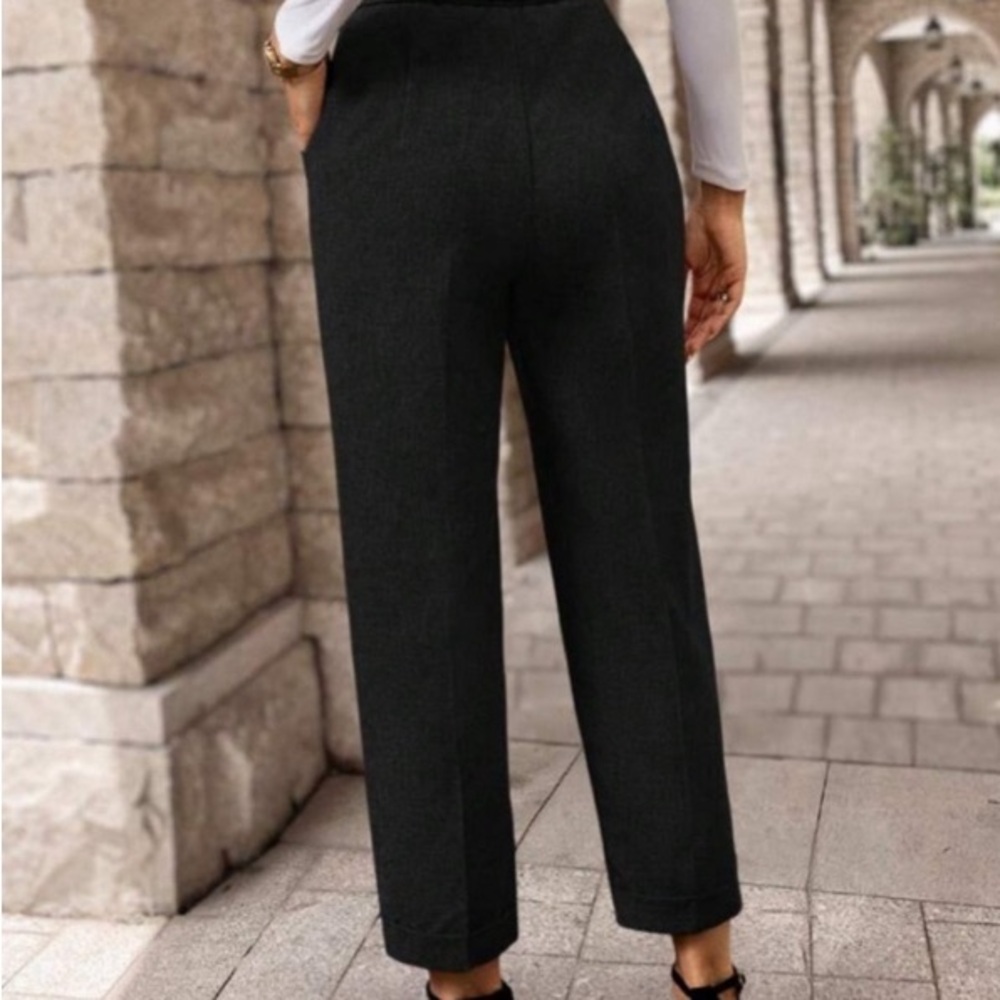 SHEIN Black Tie-Waist Women’s Trousers – High Waist, Relaxed Fit (Size M) - Picture 3 of 8